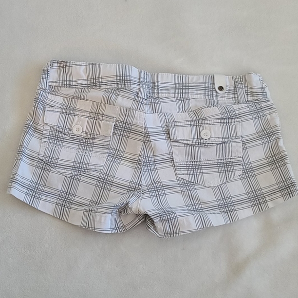 White with gray shorts - Picture 3 of 3